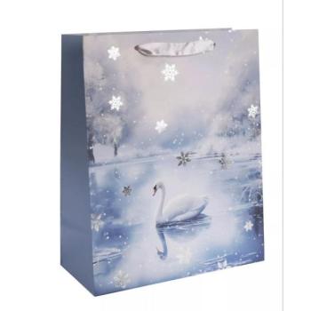 Ajándéktasak hattyú mintával - 18 x 23 cm kép