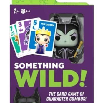 Funko Something Wild! Disney Villains - Maleficent figurával kép