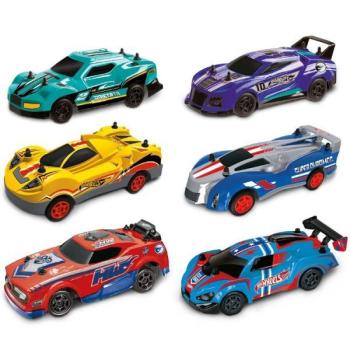 Hot Wheels: Távirányítós kisautó - 1:28, többféle kép