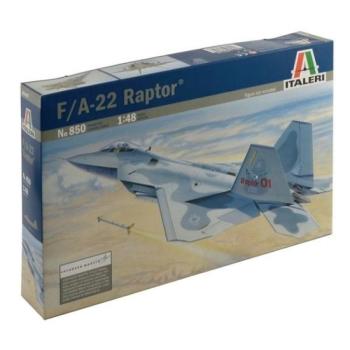 Italeri: F-22 RAPTOR vadászgép makett, 1:72 kép