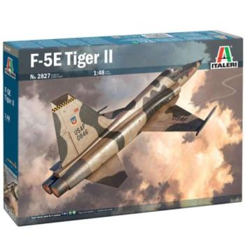 Italeri: F-5E Tiger II repülő makett, 1:48 kép