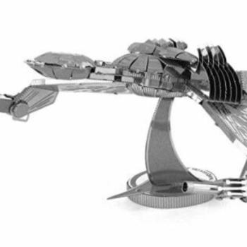 Metal Earth STAR TREK Klingon Bird of Prey - lézervágott acél makettező szett kép