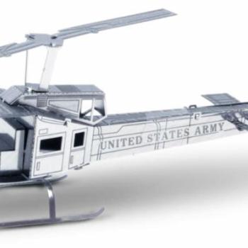 Metal Earth UH-1 helikopter - lézervágott acél makettező szett kép