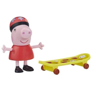 Peppa malac: Peppa malac bukósisakban gördeszkával figura szett - Hasbro kép