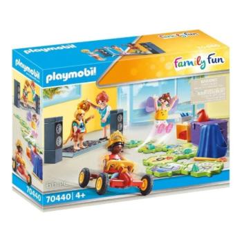 Playmobil: Family Fun - Gyerekklub (70440) kép