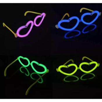 Világító szemüveg - többféle kép