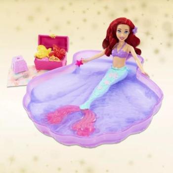 Disney hercegnők: Ariel baba és medencéje kép