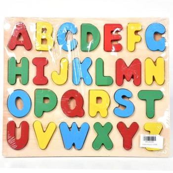 ABC színes fa nagybetűk formakirakós 30x22,5cm