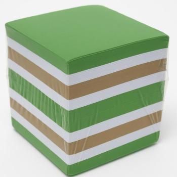 Jegyzettömb színes ragasztott 900 lapos 8,5x8,5x8,5cm kép