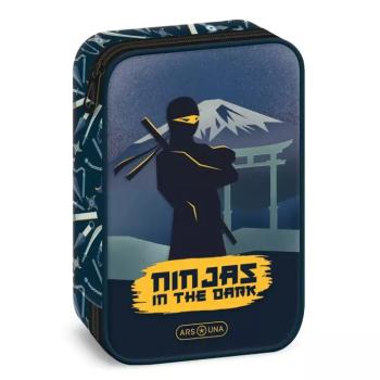Ars Una: Ninjas in the Dark többszintes tolltartó 15,5x22,5x4,5cm