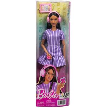 Barbie: Fashionista Barátnők stílusos divatbaba fejhallgatóval lila ruhában – Mattel kép