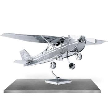 Metal Earth Cessna 172 Skyhawk repülőgép - lézervágott acél makettező szett kép