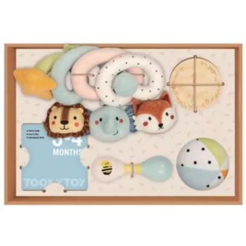 Tooky Toy: Baba ajándékszett hónapjelölőkkel - 0-3 hónapos csecsemőknek